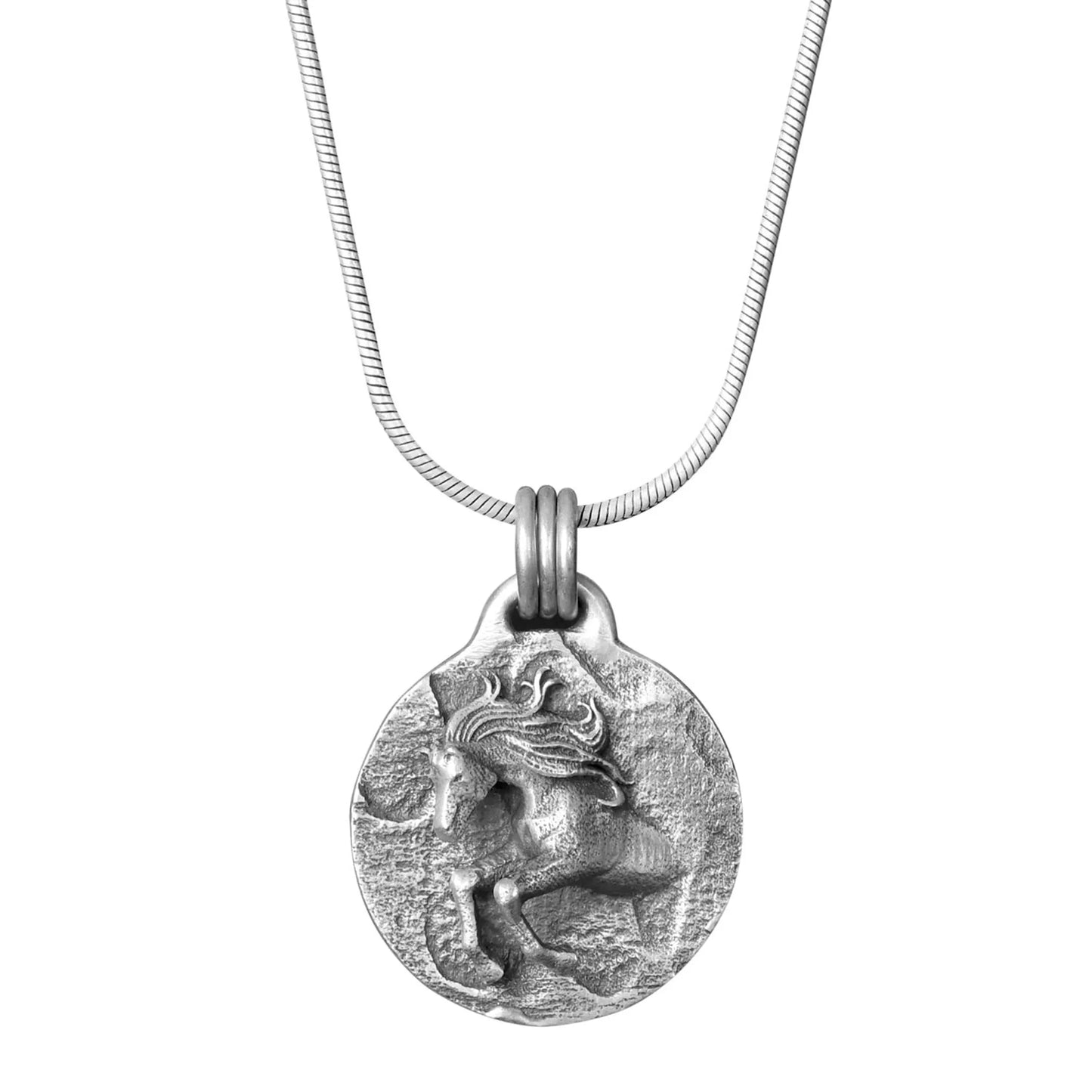 AWST Int'l Lila Jumper Necklace-Silver